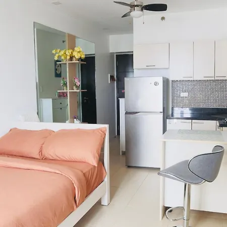 Aparthotel Upscale Living At Avida Riala
